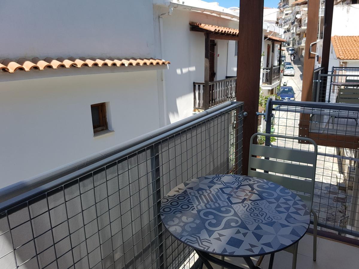 8Kto Otel İskados Dış mekan fotoğraf