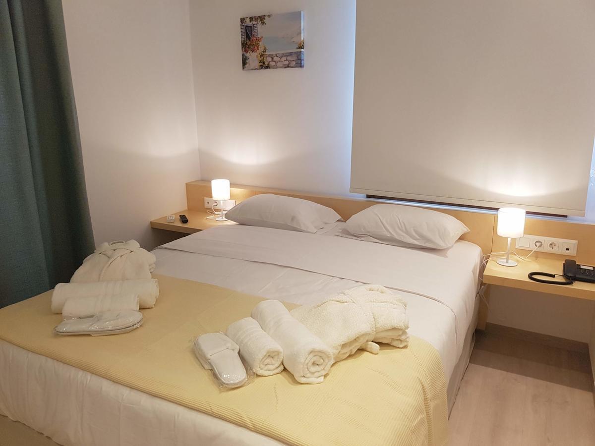 8Kto Otel İskados Dış mekan fotoğraf
