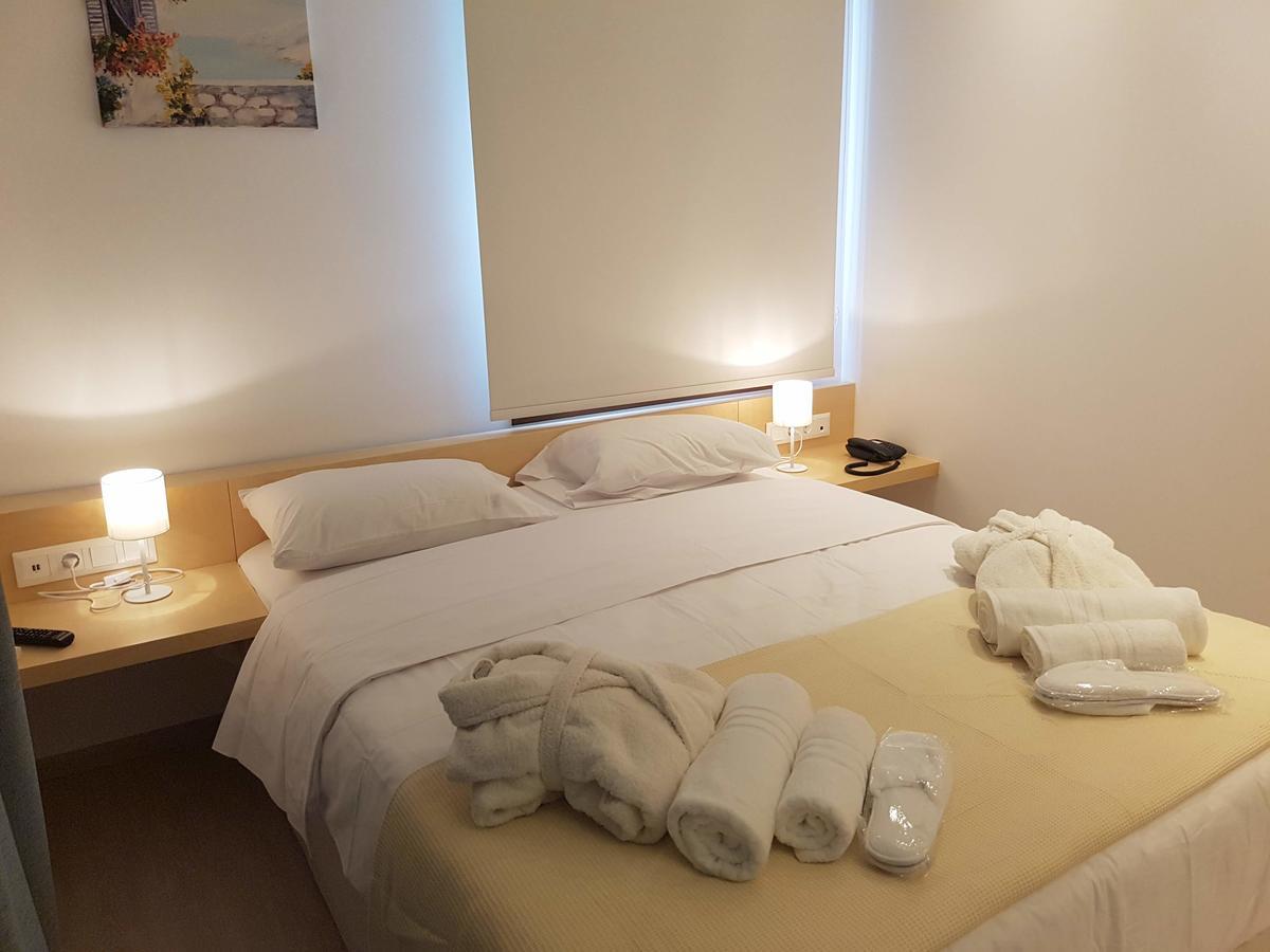 8Kto Otel İskados Dış mekan fotoğraf